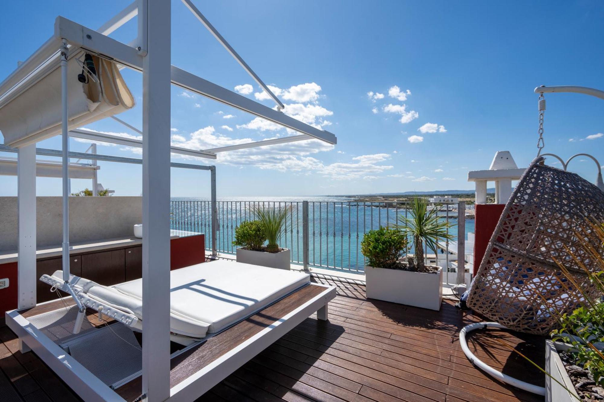 Apulia Charming Suites - Casa Rossa Suite Perla E Suite Corallo Savelletri Exterior photo
